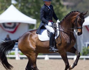 Steffen Peters and Rosamunde at the 2016 CDI San Juan Capistrano :: Photo © Terri Miller