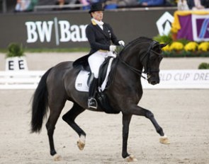 The world no. 1 partnership of Isabell Werth and Weihegold led a host-nation whitewash at the third leg of the World Cup™ Dressage 2016/2017 Western European League in Stuttgart :: Photo © Stefan Lafrentz
