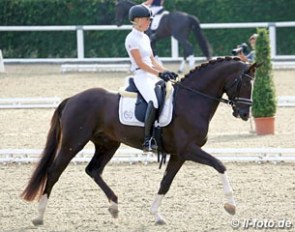 Kirsten Brouwer and Ferguson at the 2016 German WCYH Selection Trial in Warendorf :: Photo © LL-foto