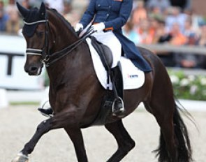 Lynne Maas on Electra (by Jazz x Ferro)