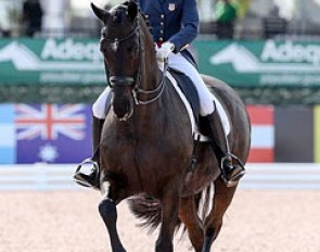 Katherine Bateson-Chandler on Alcazar :: Photo © Sue Stickle