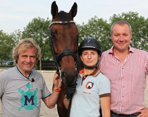 Sjef Janssen with VIAN Group rider Inna Logutenkova and director Mykhaylo Parkhomchuk
