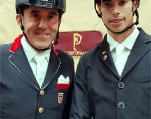Dr. Cesar Parra with student Rodrigo Encinas Fuentes, sporting their KEP Italia helmets