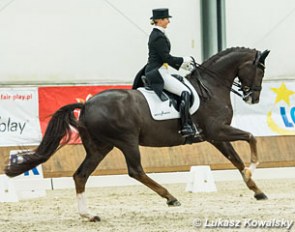 Kristy Oatley and Du Soleil at the 2016 CDI-W Zakrzow :: Photo © Lukasz Kowalski