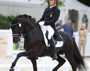 Justin Verboomen and Nevado de la Font were rung out when the horse turned unlevel on the diagonal in extended trot