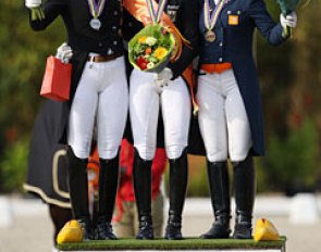 Anna Christina Abbelen, Hannah Erbe, Jasmien de Koeyer on the Kur podium