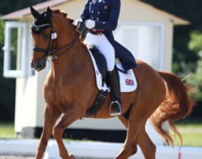 Amber Barton on Labiat
