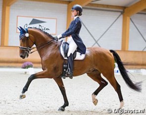 Daphne van Peperstraten and Cupido :: Photo © Digishots