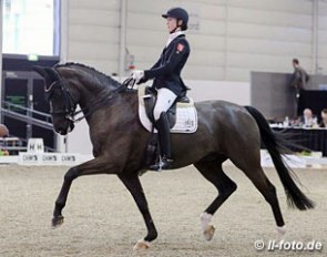 Lia Welschof on Linus K at the 2017 CDN Munster Indoor :: Photo © LL-foto