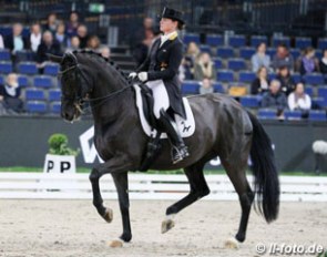 Isabell Werth and Weihegold win the world cup qualifier at the 2017 CDI-W Stuttgart :: Photo © LL-foto