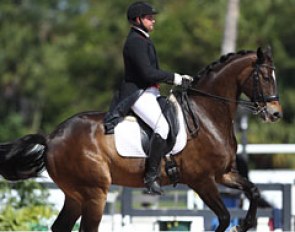 2016 North American young riders champion Nicholas Hansen has taken over the ride on Eliane Cordia-van Reesema's small tour horse Jewel's Amethyst