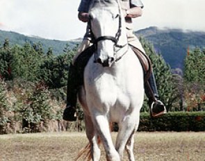 Brian Burgess (GBR), Vice President of the Malawi Equestrian Federation and President between 2001-2003, who has passed away at the age of 82. He is pictured riding Maestoso Capriola.