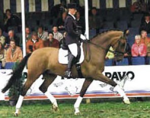 Anne van Uytert-Franssen and Lucky Times Win the 1998 Pavo Cup Finals :: Photo © Jacob Melissen