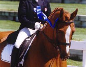 Kristin Wasemiller and Gulliver at the 1998 North American Young Riders Championships :: Photo © Mary Phelps