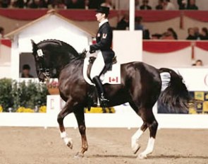 Lizz Hopps and Elymas at the 1998 World Equestrian Games in Rome :: Photo © Bob Langrish