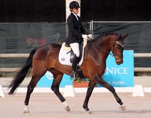 Show Special (by Showmaker x Dorian)
