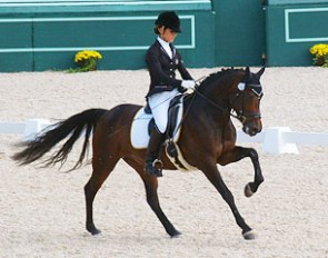 FEI Dressage Pony Symphonie