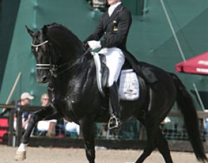 Edward Gal and Totilas at the 2009 European Dressage Championships :: Photo © Astrid Appels