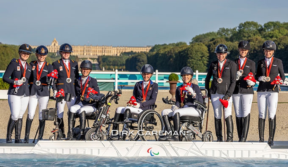 The team podium at the 2024 Paralympic Games :: Photo © Dirk Caremans