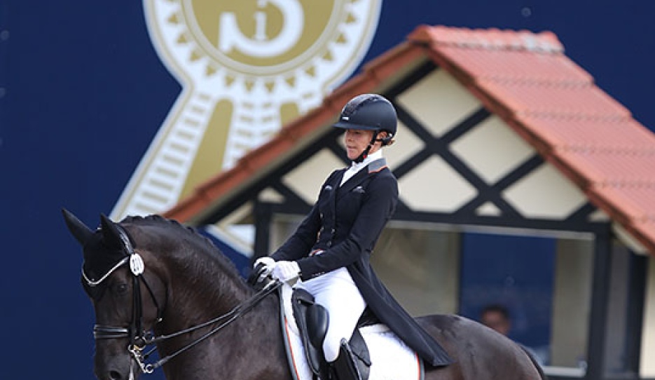 Sandra Nuxoll and Bonheur de la Vie at the 2021 CDI Hagen :: Photo © Astrid Appels