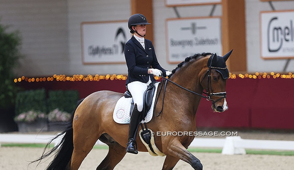 Jorinde Verwimp and No Surrender at 2024 CDI Kronenberg Indoor :: Photo © Astrid Appels