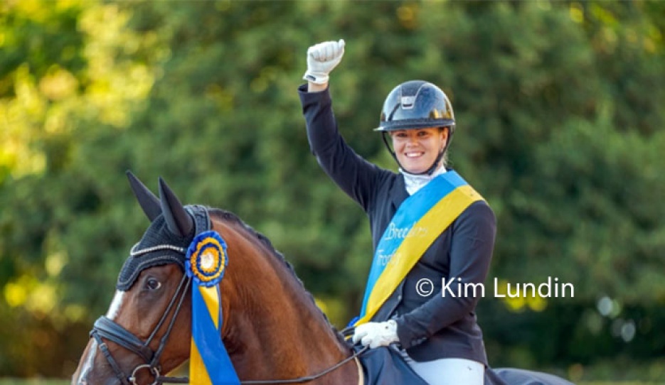 Lina Dolk and 4-year old Swedish champion Mackmyras Amorino :: Photo © Kim Lundin