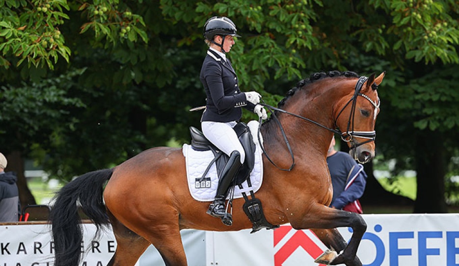 Eva Möller and Esquire OLD :: Photo © LL-foto