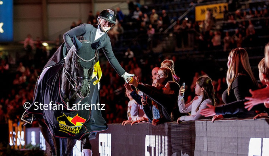 Charlotte Rogerson and Bonheur de la Vie win the GP Special at the 2025 CDI-W Stuttgart :: Photo © Stefan Lafrentz