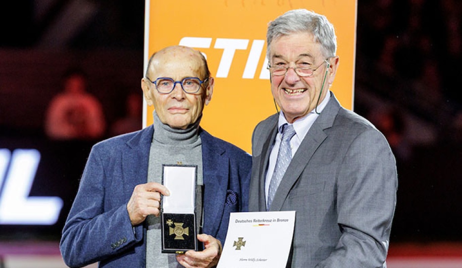 Willy Schetter received the Bronze Equestrian Cross from Peter Hofmann at the Stuttgart German Masters :: Photo © Stefan Lafrentz