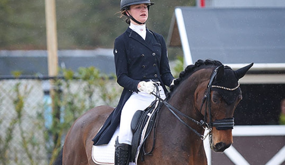 Emma Lienert and Intendro A van de Nachtegaele at the 2023 CDI Sint-Truiden :: Photo © Astrid Appels