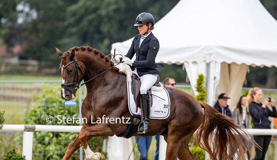 Anna Sophie Fiebelkorn and Ibiza Dream at the 2020 Bundeschampionate :: Photo © Stefan Lafrentz