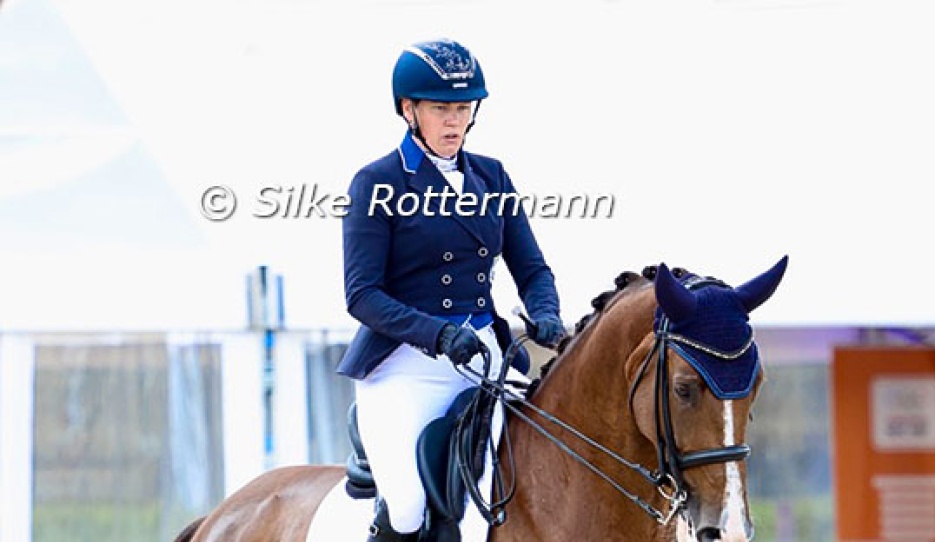 Jonna Aaltonen and SWB gelding Laxton for U (by Bocelli x Zuidenwind) at the 2025 European Para Championships :: Photo © Silke Rottermann