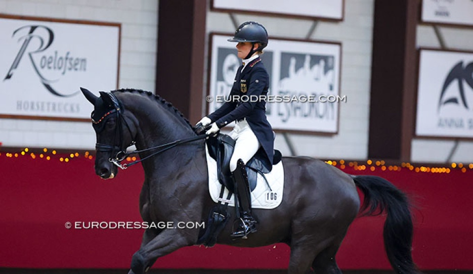 Alessa Maass on Descolari at the 2024 CDI Kronenberg Indoor :: Photo © Astrid Appels
