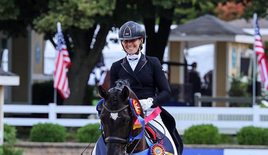 Elizabeth Bortuzzo and Next Pleasure win the Small Tour Championship at the 2026 Festival of Champions : Photo © US Equestrian