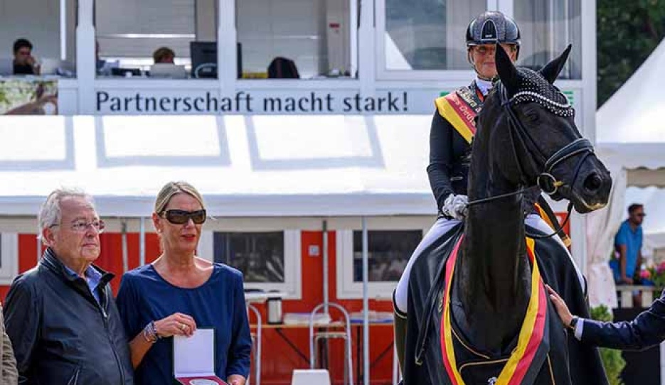 Alex and Sandra Schürner with their Gut Neuenhof's Moon River at the 2026 Bundeschampionate :: Photo © Equitaris