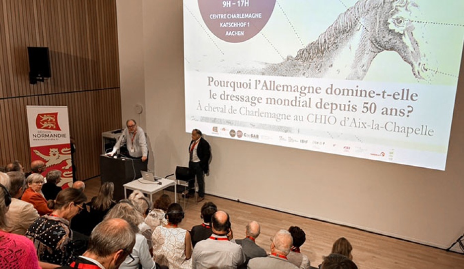 Seminar "Why Has Germany Ruled Over The World Of Dressage For The Last 50 Years? :: Photos © Silke Rottermann