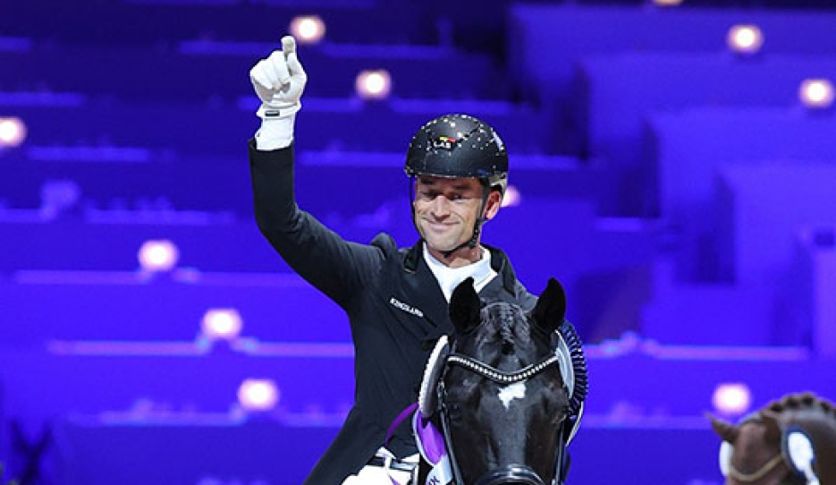 Justin Verboomen and Zonik Plus win the Grand Prix at the 2026 CDI-W Lyon :: Photo © PSV
