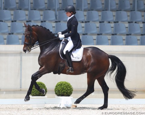 Lisa Müller on the Dutch warmblood mare Anne Beth