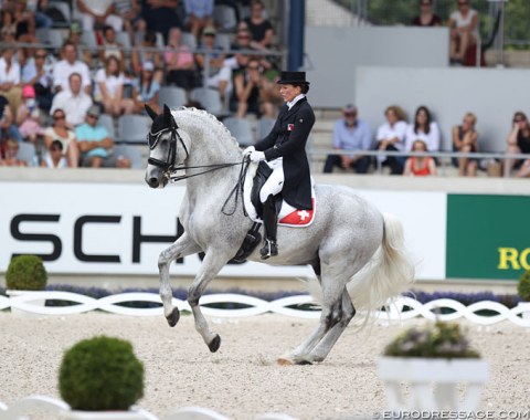Swiss Anna-Mengia Aerne-Caliezi's Raffaelo va Bene passed the re-inspection and competed in the 5* tour