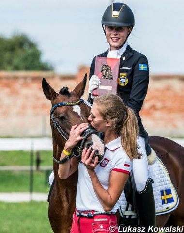 My Sandgren and Twenty Two with the pony's previous owner and rider, Polish Young Rider Zuzanna Haber