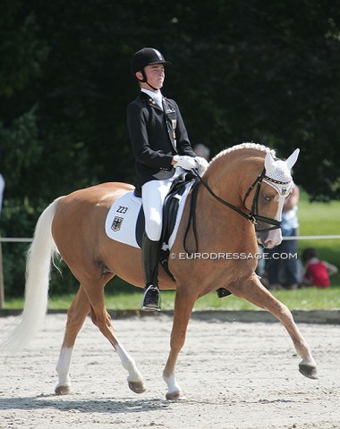 Recognize these Grand Prix riders when they were pony kids? Sönke Rothenberger on Deinhard B