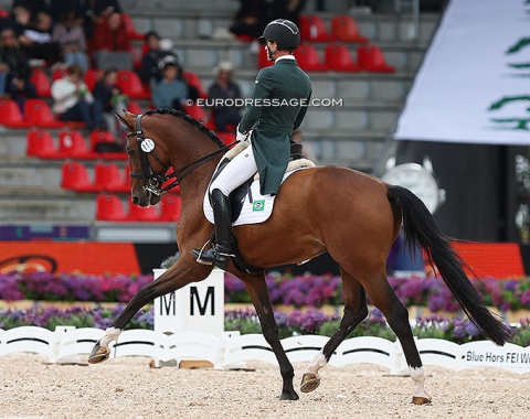 First riding for Portugal and now for Brazil, Nuno Chaves de Almeida on Feel Good VO