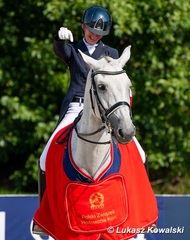 Don Kennedy received the prize for best performing Polish warmblood at the 2022 Polish Dressage Championships