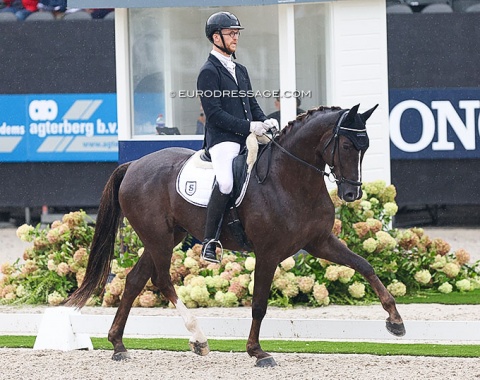 French Victor Brua gave a lovely presentation of the French bred Hanoverian Berlioz LH (by Bon Coeur x De Niro)
