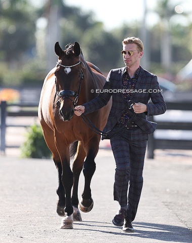 Adam Steffens certainly gave Mendoza a run for his money as "best dressed" at the trot up