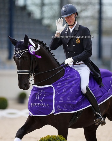 Belgian Brecht d'Hoore won the Inter I aboard the KWPN stallion Inverness (by Everdale x Johnson). The horse is owned by Koreans Chi Sung and Jee Sun An.