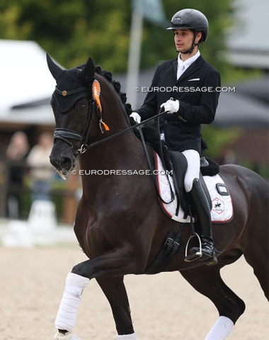 Benedek Pachl on Hexagon's Miamanda (by Toto Jr x Rubiquil) were 13th on 8.00 points