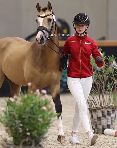 Leni-Sophie Gosmann with Diamantini