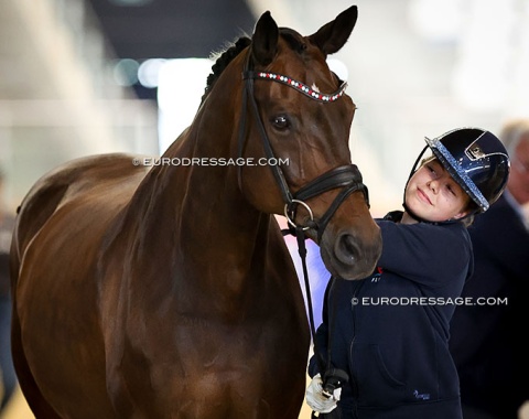 Lena Wolf with Sundancer