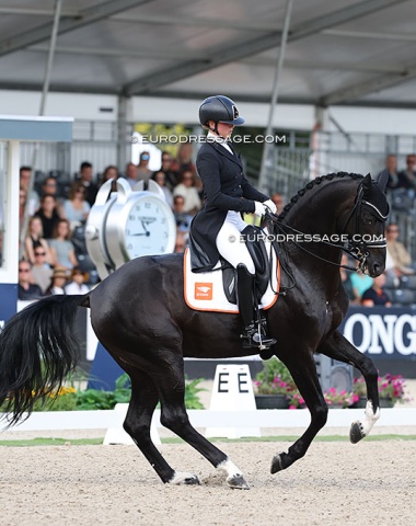 Austrian Lisa Wernitznig on Madeleine Winter-Schulze's KWPN stallion Majestic Taonga (by Toto jr x Jazz): 10th